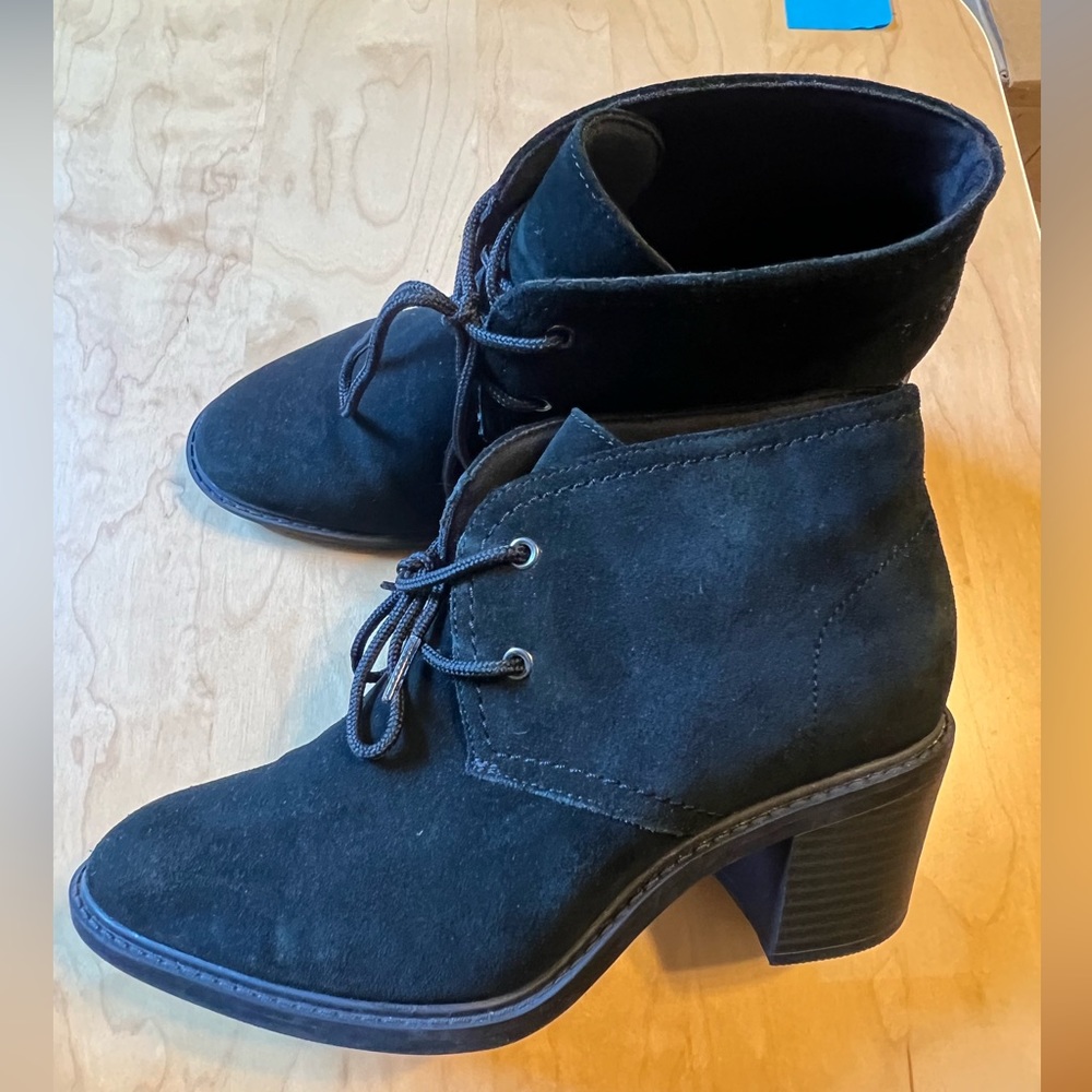 Clarks suede booties